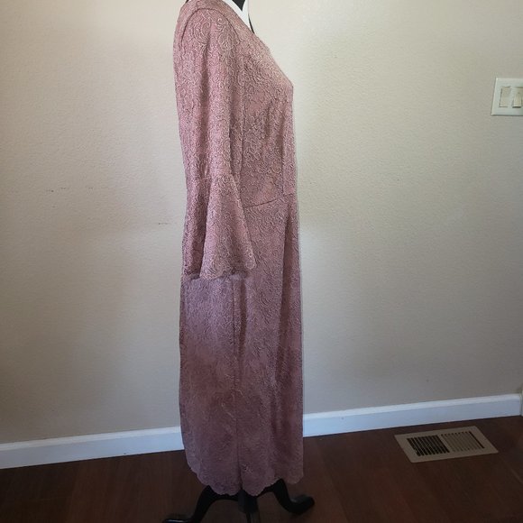 Mikarose Dusty Pink Lace Pencil Fit Dress🌵 - Picture 2 of 7